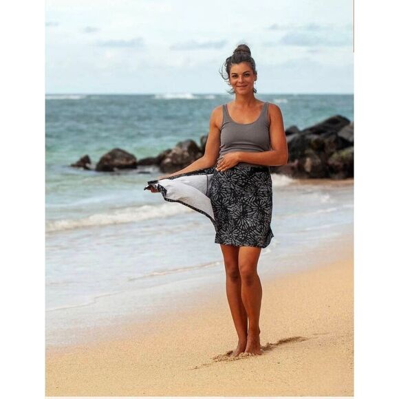 Rip Skirt Women's Shibori Charcoal Floral Poly/Spandex Wrap Skirt - Picture 2 of 14